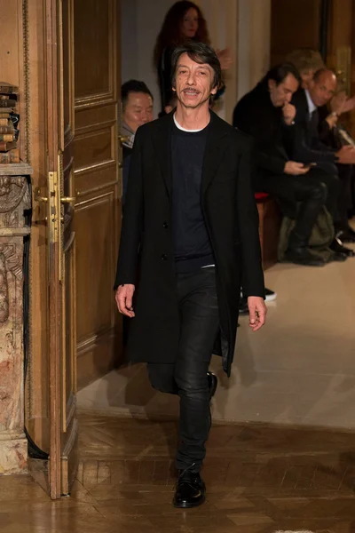 Look 52